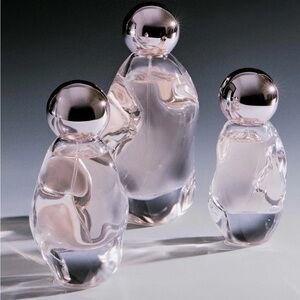 Cosmic perfume Kylie Jenner